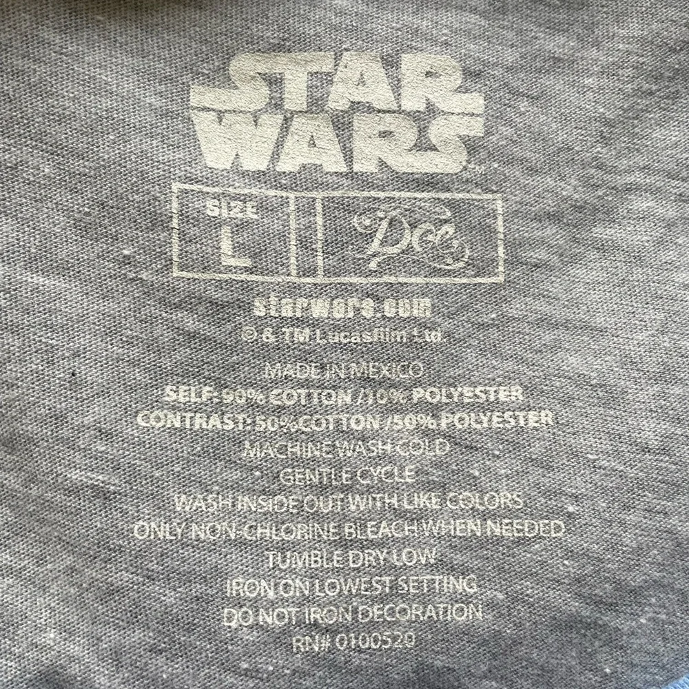 Star Wars R2-D2 Raglan Shirt - Picture 3 of 3